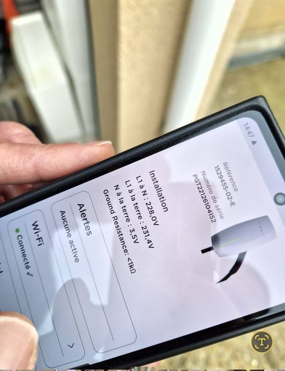 Contrôle des tensions et de la terre après pose d'une borne Tesla